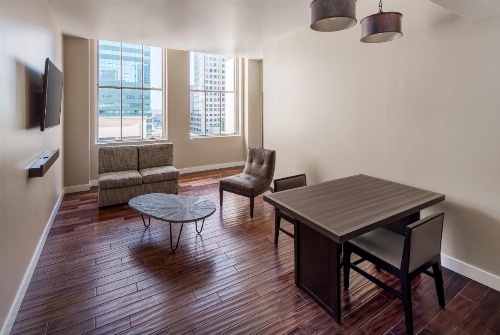 Hotel RL Baltimore Inner Harbor image 32